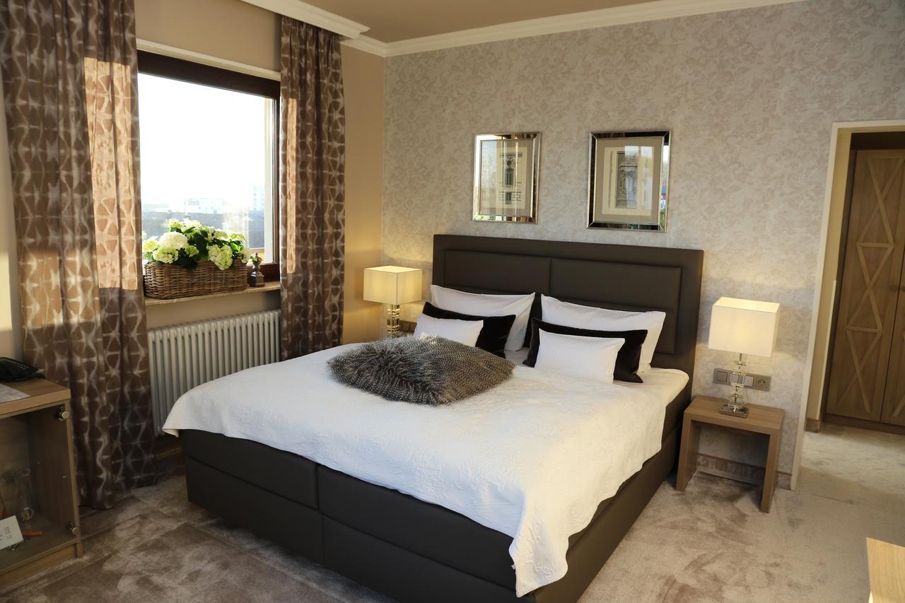 Hotel Seipel Leimen  Extérieur photo