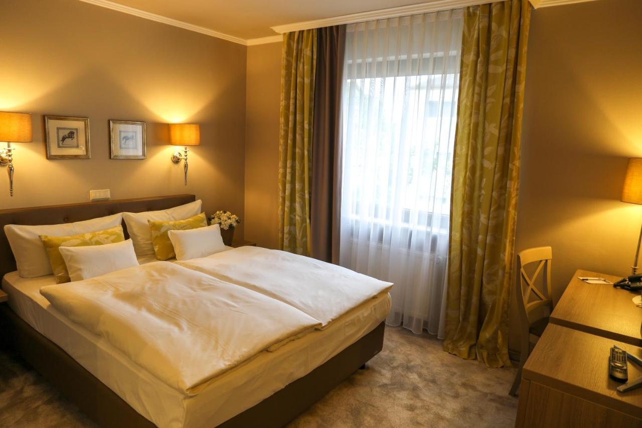 Hotel Seipel Leimen  Extérieur photo
